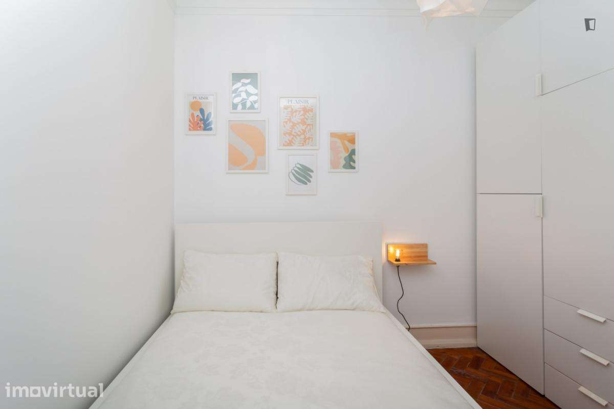 Quarto - localizado em Arroios Lisbon - Grande imagem: 2/10