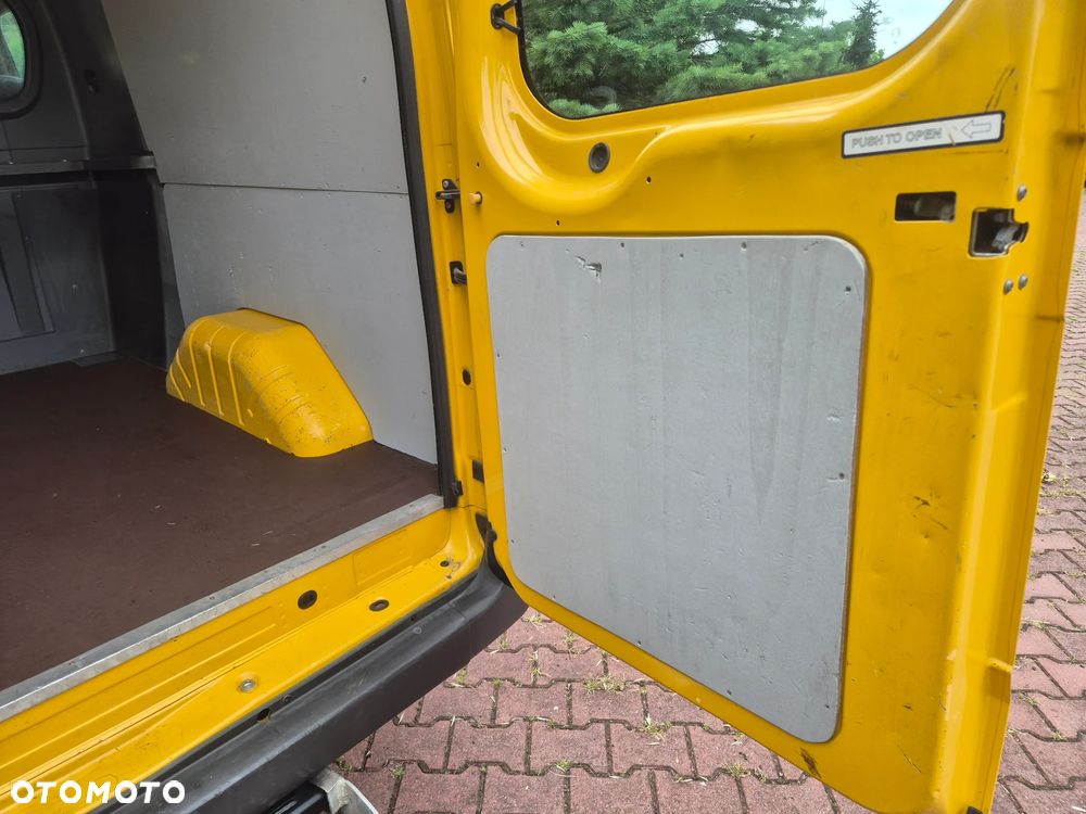 Ford Transit - 20