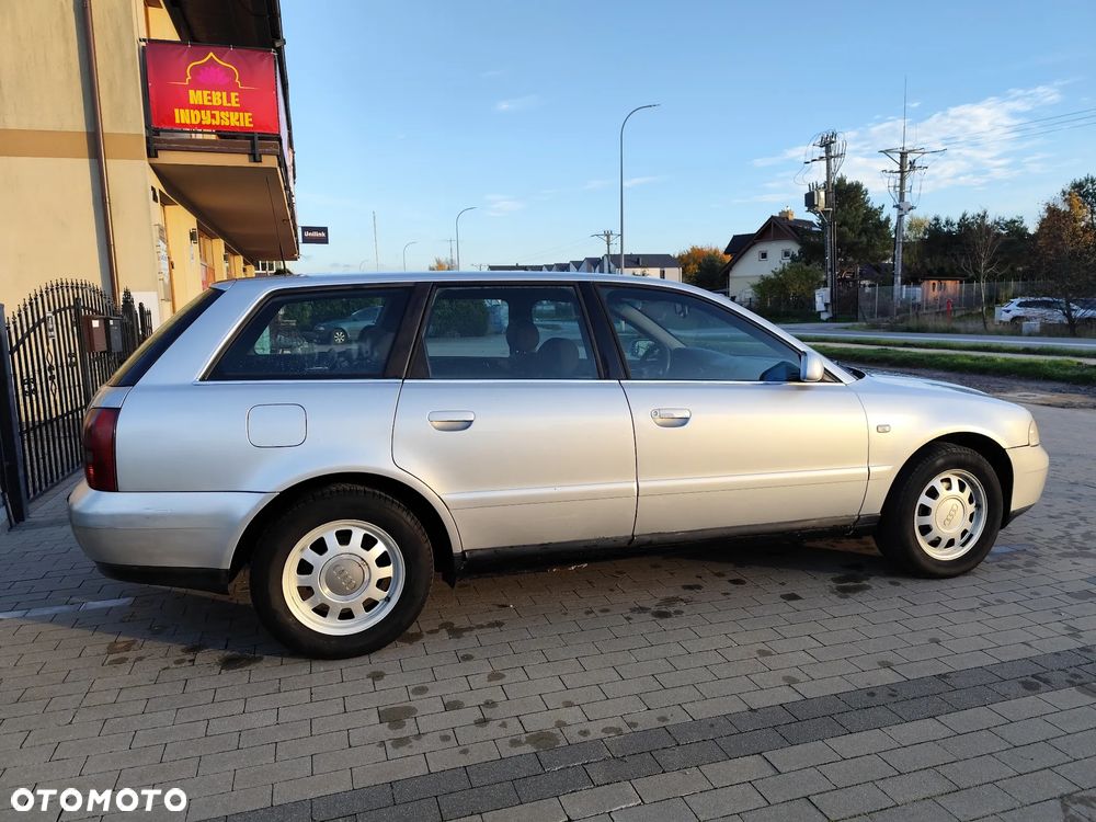Audi A4 Avant - 17