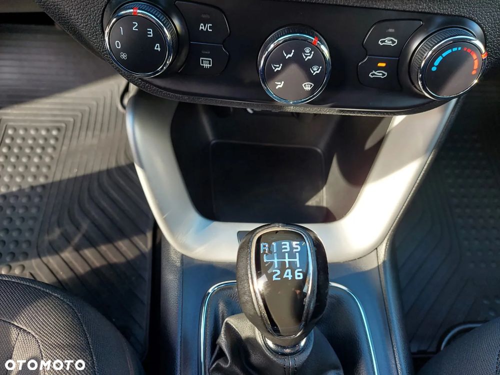 Kia Ceed Cee'd 1.4 Business Line - 14