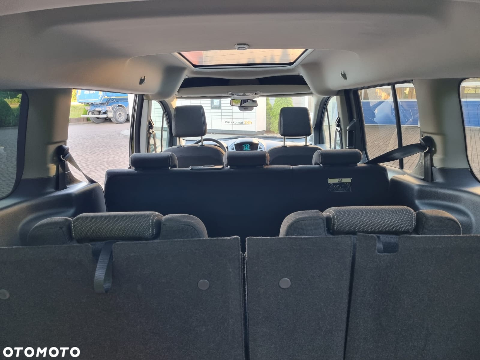 Ford Tourneo Connect Grand 1.6 TDCi Titanium - 17