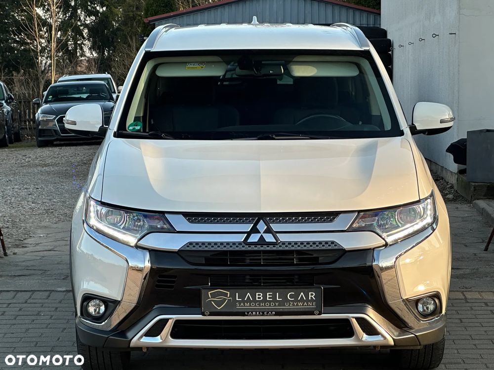 Mitsubishi Outlander 2.0 2WD CVT Diamant Edition+ - 18