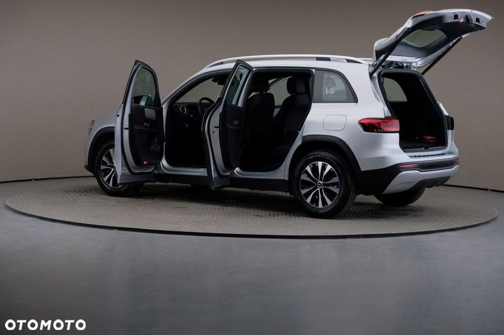 Mercedes-Benz GLB - 7