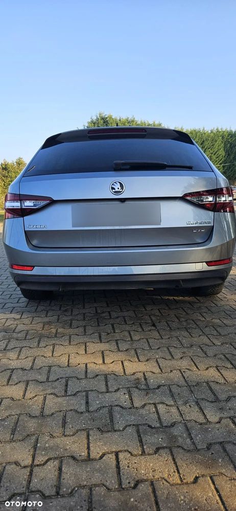 Skoda Superb - 11