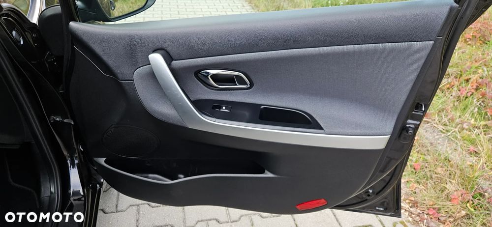 Kia Ceed - 27