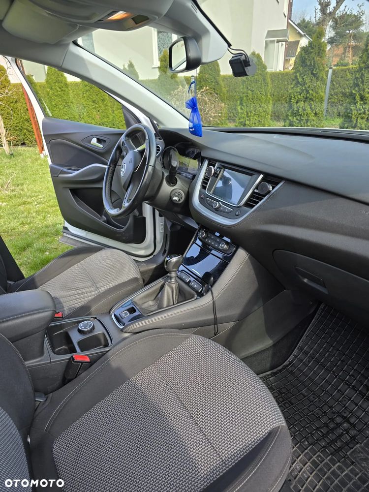 Opel Grandland X 1.2 T GPF Edition S&S - 7