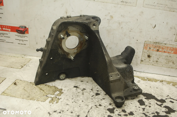 ŁAPA MOCOWANIE POMPY WTRYSKOWEJ 55194411 1.9 TID SAAB 93 9-3 II 02-07R. FIAT ALFA ROMEO
