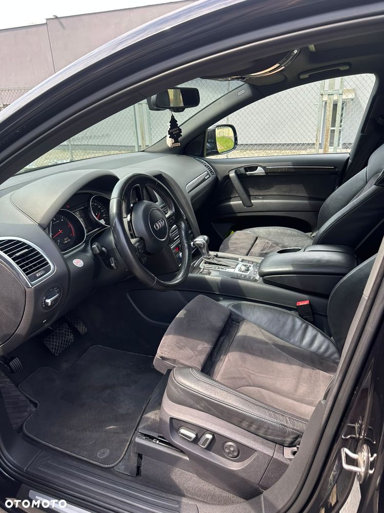 Audi Q7 3.0 TDI DPF Quattro Tiptronic - 18