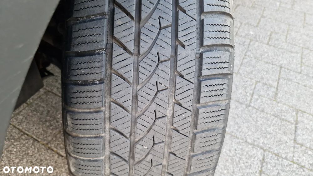 Ford Kuga 2.0 TDCi Titanium - 26