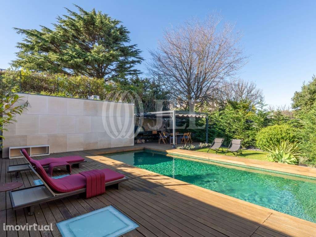 Moradia T4+1 com piscina aquecida na Foz do Douro Porto - Grande imagem: 3/55