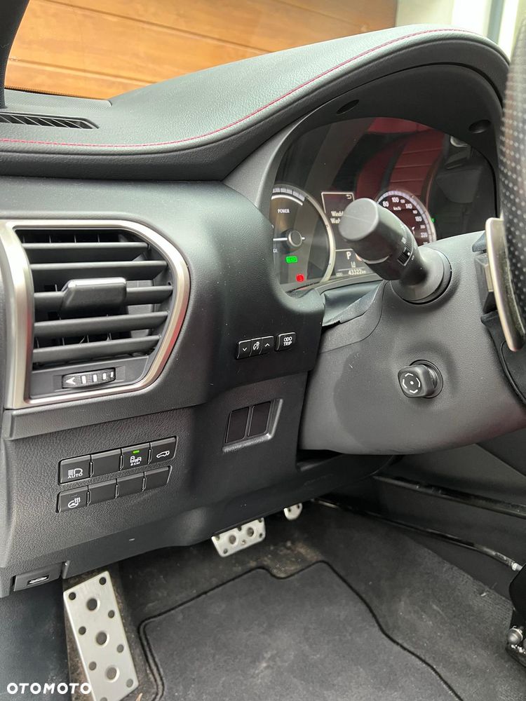 Lexus NX 300h F Sport Edition AWD - 15