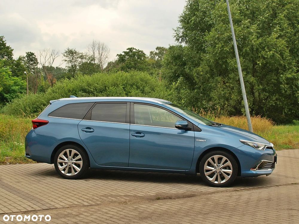 Toyota Auris - 6