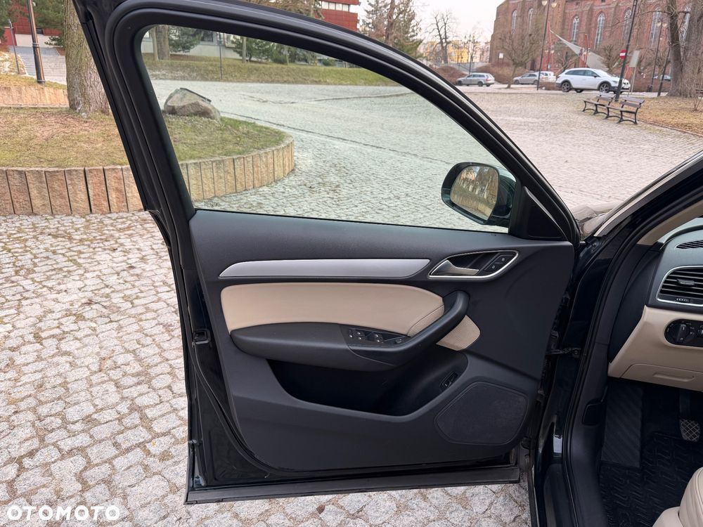 Audi Q3 2.0 TDI sport - 35