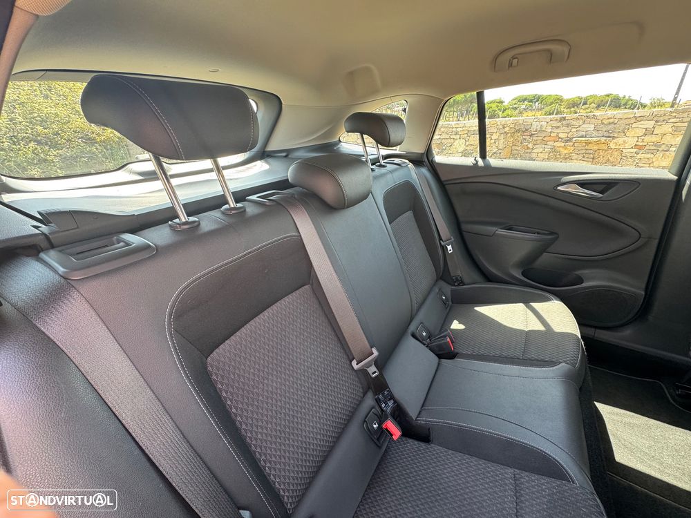 Opel Astra Sports Tourer 1.6 CDTI Ecotec Innovation S/S - 23