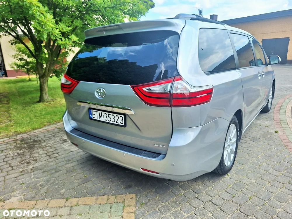Toyota Sienna 3.5 V6 Limited AWD - 4