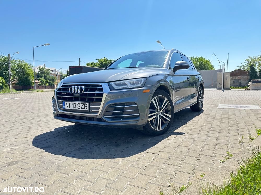 Audi Q5 2.0 TFSI S tronic Sport - 2