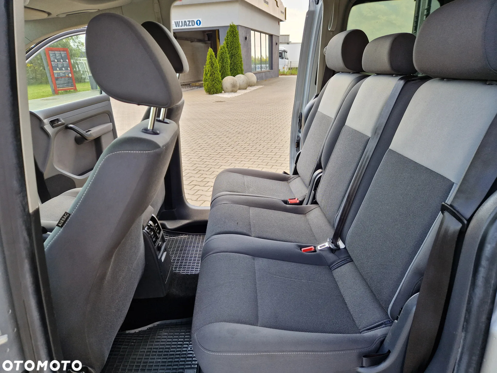 Volkswagen Caddy Maxi 1.6 TDI Comfortline - 12