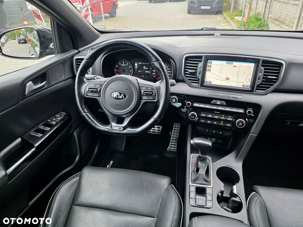 Kia Sportage - 16