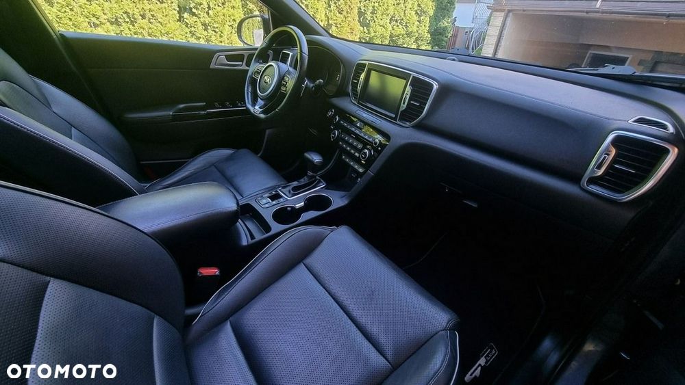 Kia Sportage - 16