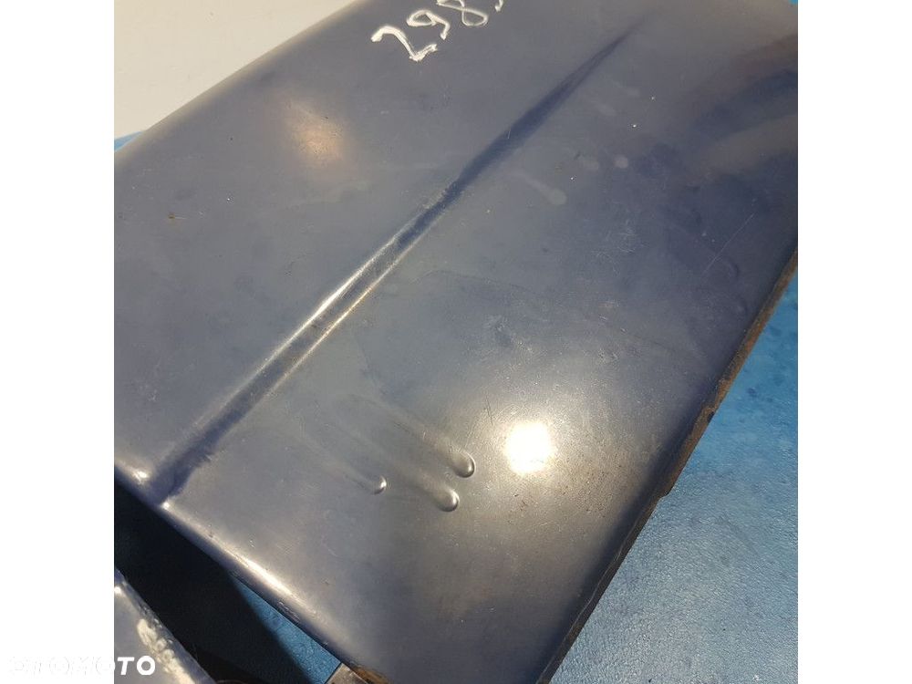 BLACHA POD LAMPY KOMPLET VW TRANSPORTER T4 - 3