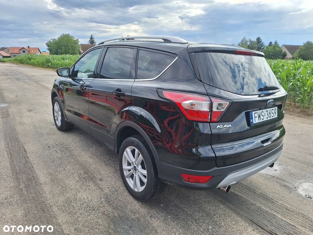 Ford Kuga - 12