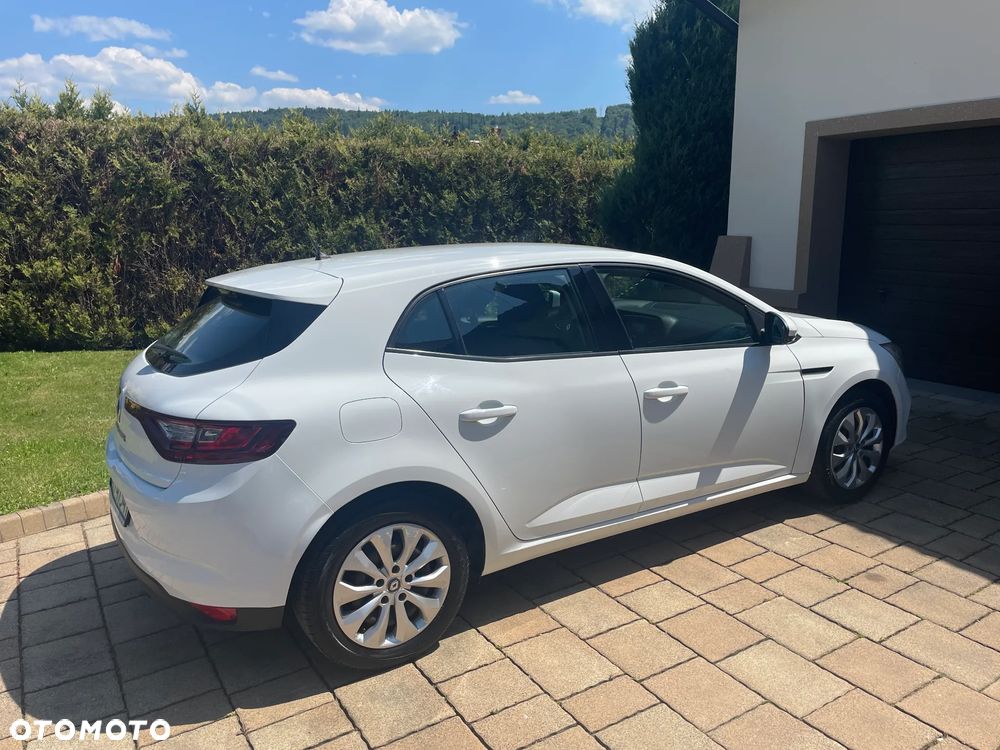 Renault Megane 1.6 SCe Life - 4