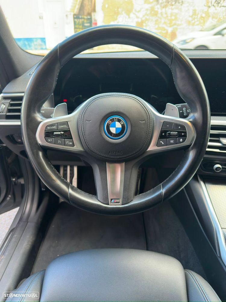 BMW 320 - 12