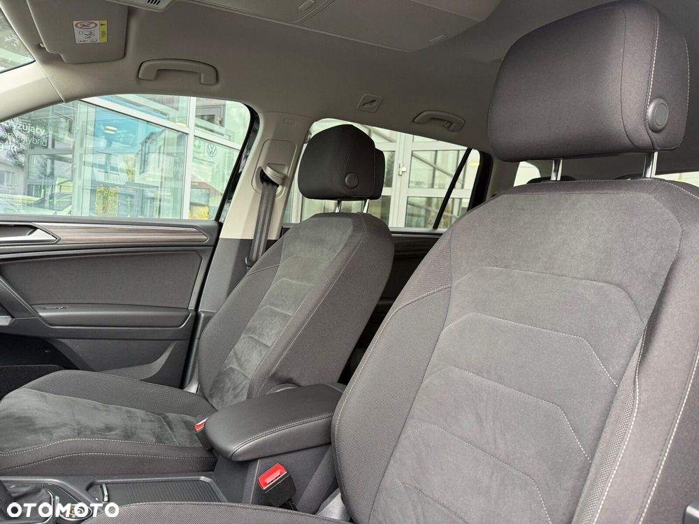 Volkswagen Tiguan 2.0 TDI SCR 4Mot Elegance DSG - 12