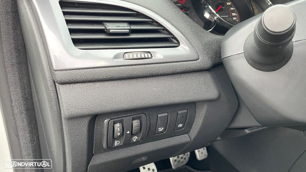 Renault Mégane Sport Tourer 1.5 dCi GT Line - 23