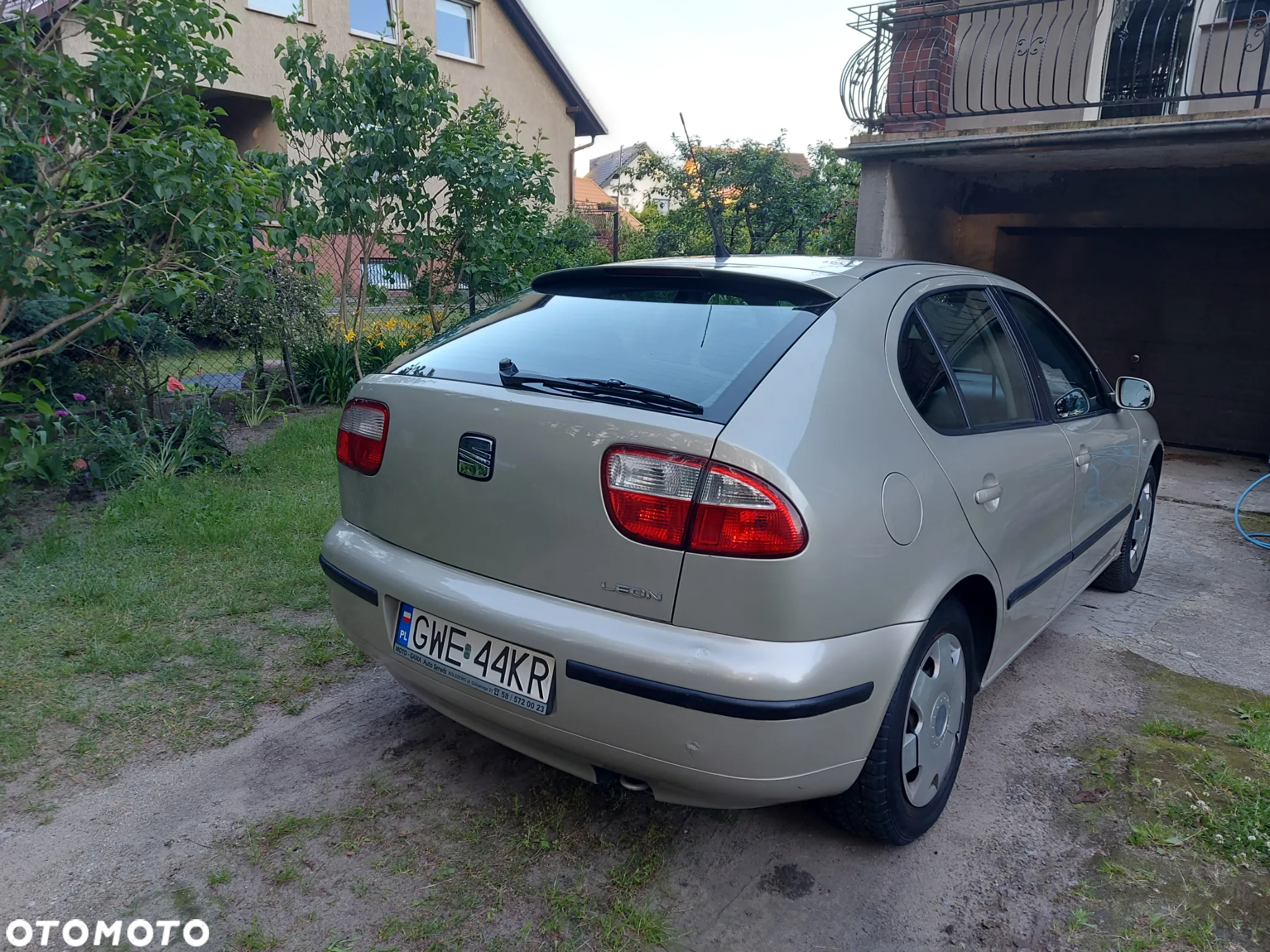 Seat Leon 1.6 Signo - 4