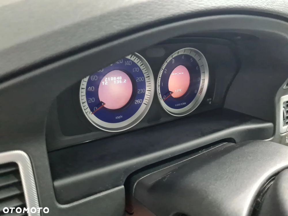 Volvo V70 2.5T RDesign - 13