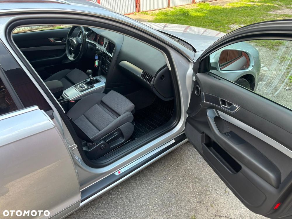 Audi A6 Avant - 14