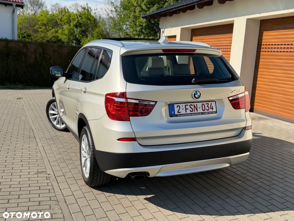 BMW X3 xDrive20d - 41