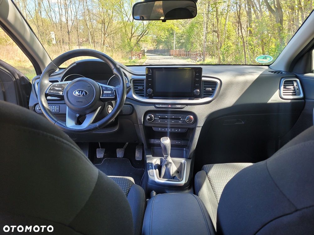 Kia Ceed 1.0 T-GDI 100 OPF Attract - 9