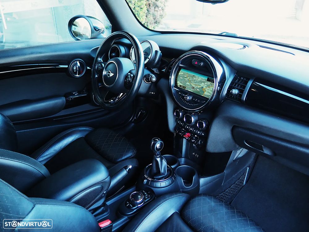 MINI 3 Portas Cooper S - 17