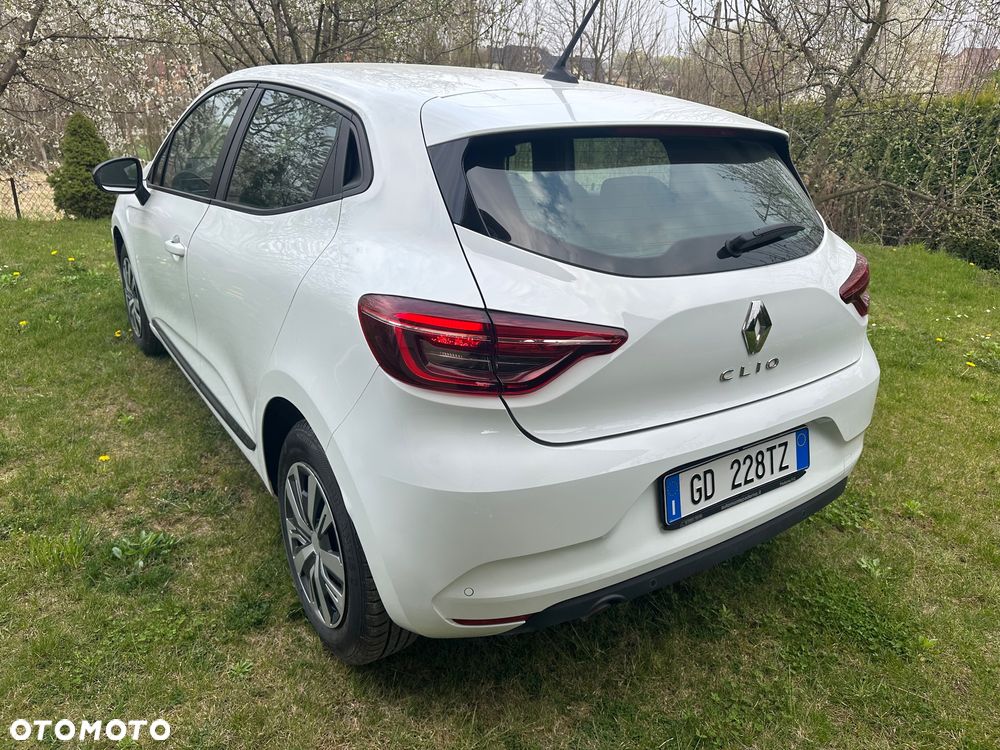 Renault Clio TCe 100 EXPERIENCE - 8