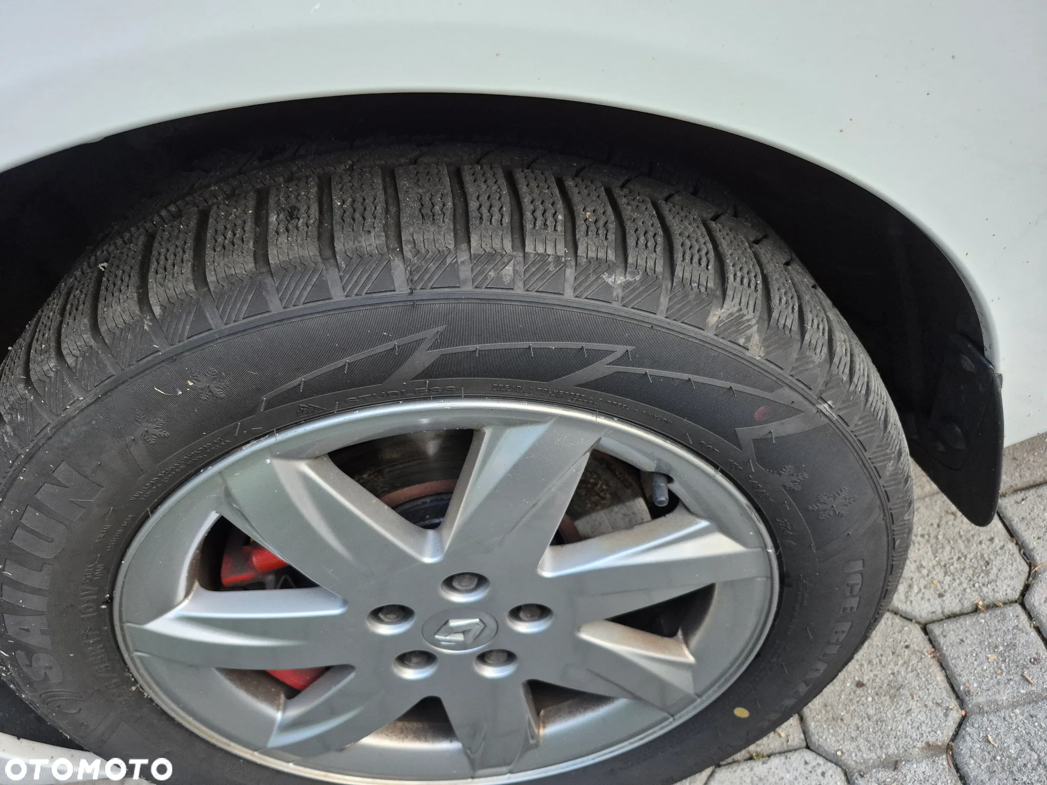 Renault Espace dCi 150 FAP Paris - 6