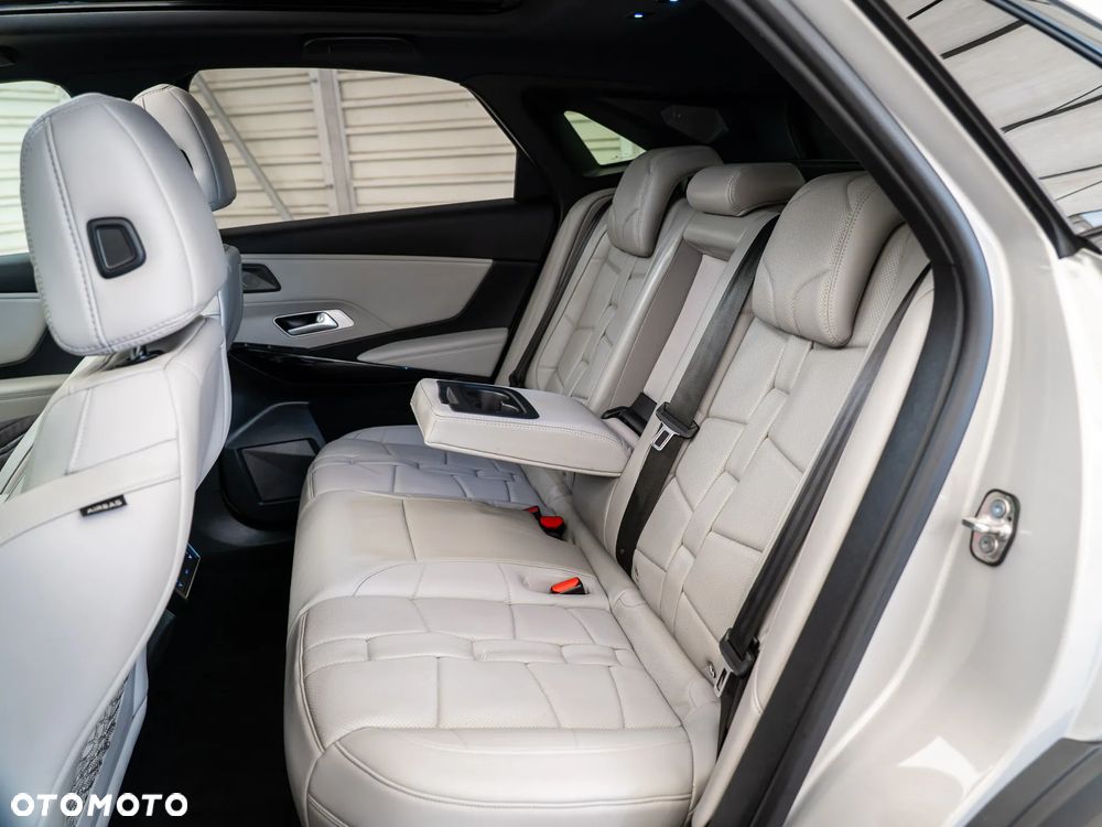 DS Automobiles DS 7 Crossback - 35