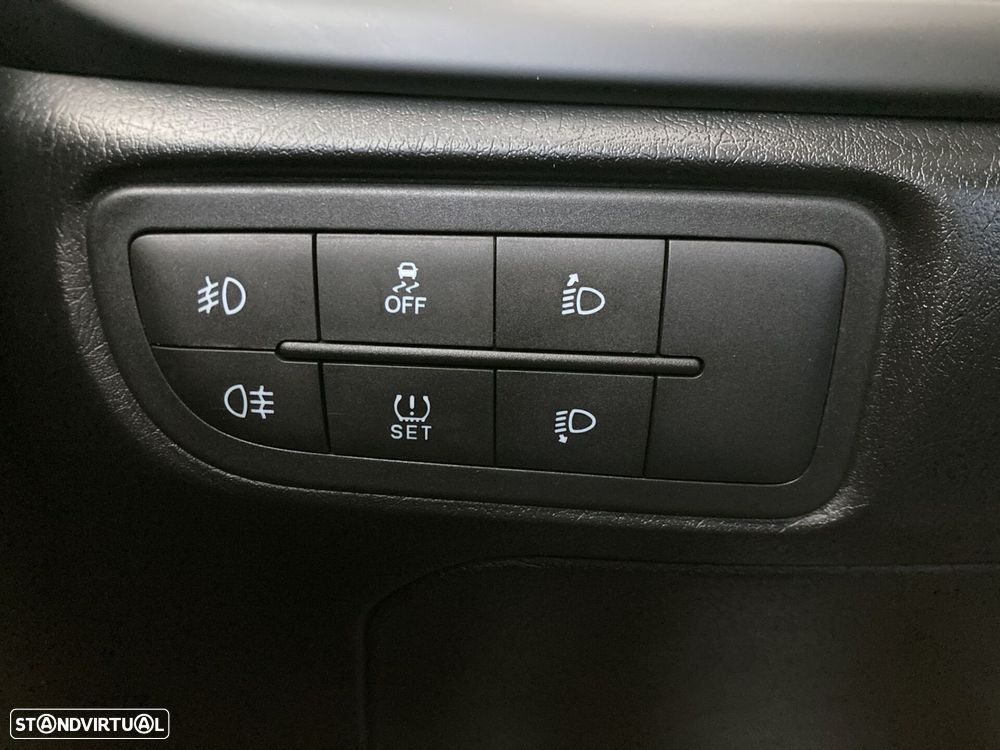 Fiat Tipo Station Wagon Cross 1.0 GSE T3 Cross - 23