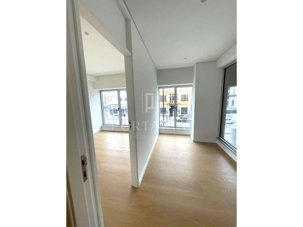 Apartamento T2+1 na Av. Dr. Lourenço Peixinho em Aveiro - Grande imagem: 5/24