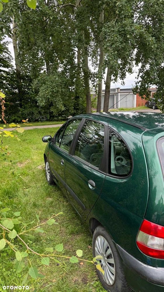 Renault Scenic - 2