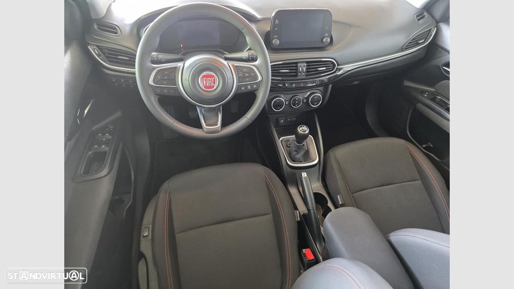 Fiat Tipo 1.0 GSE T3 (RED) - 10