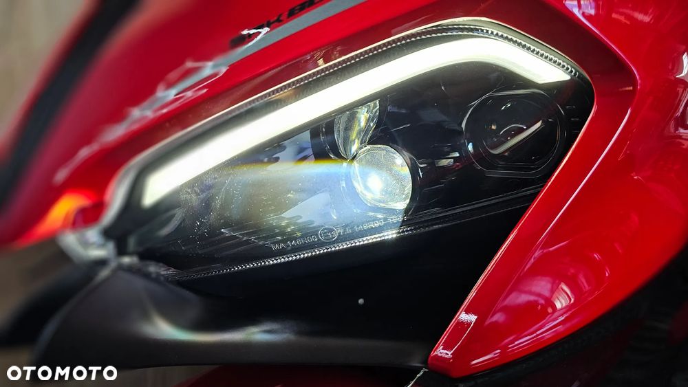 QJMOTOR SRK 800RR - 11