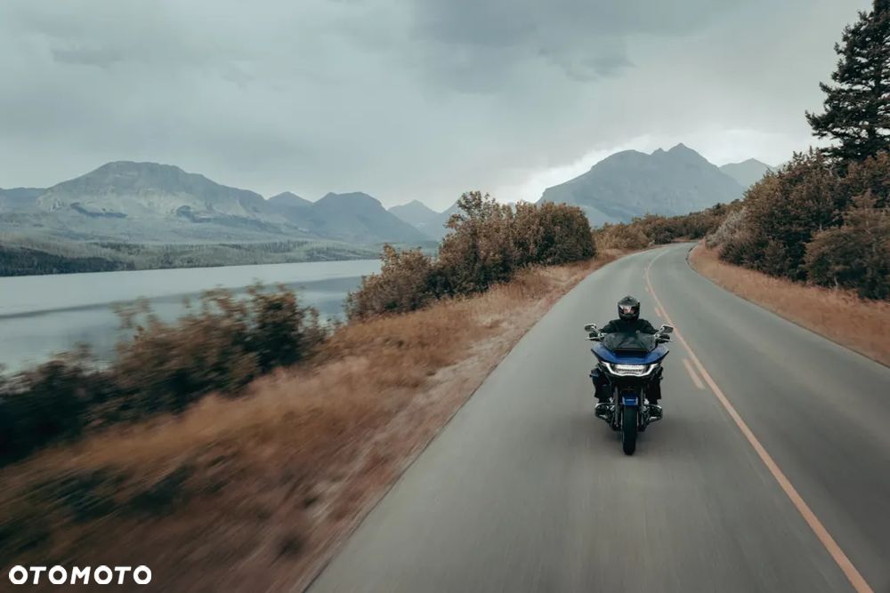 Harley-Davidson Touring Road Glide - 6