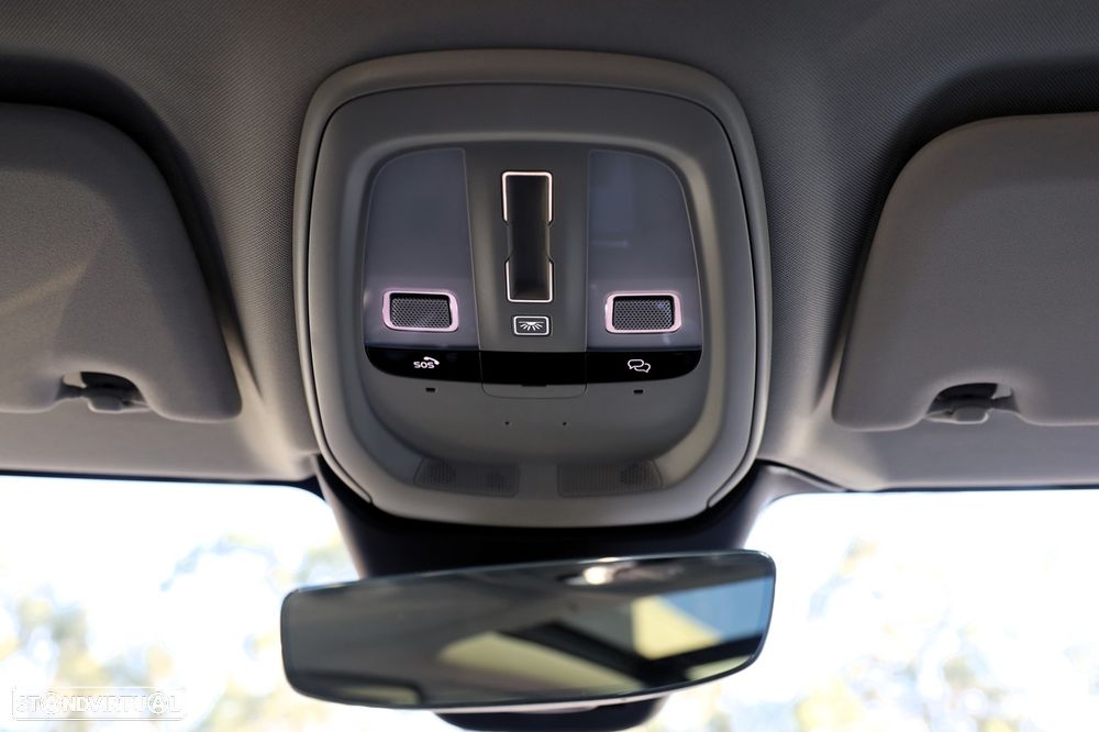 Volvo V60 2.0 T6 AWD TE Plus Dark - 34