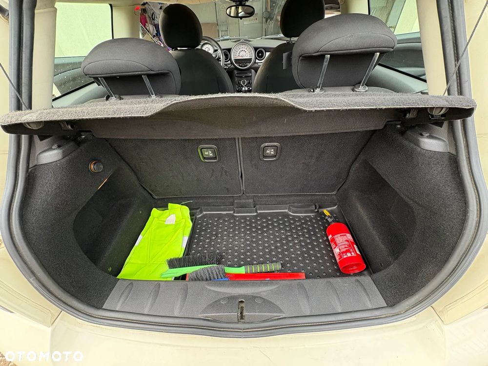 MINI ONE Standard - 8
