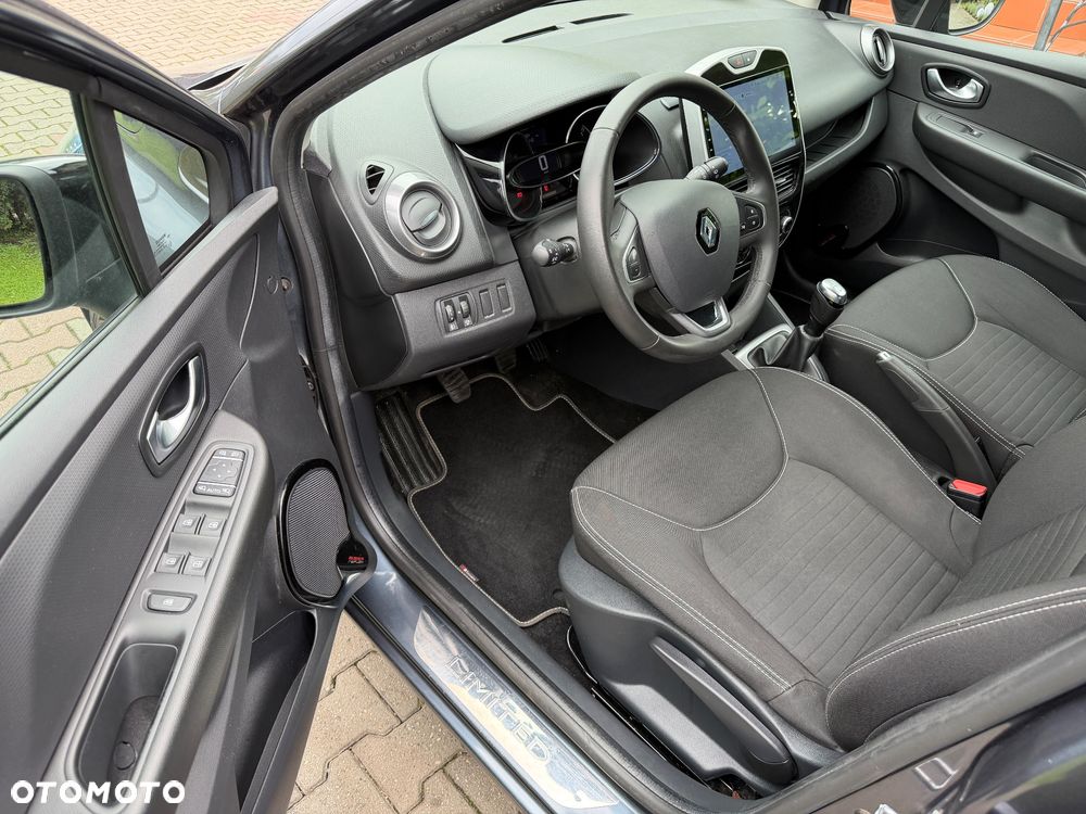 Renault Clio 1.2 16V 75 Limited - 15