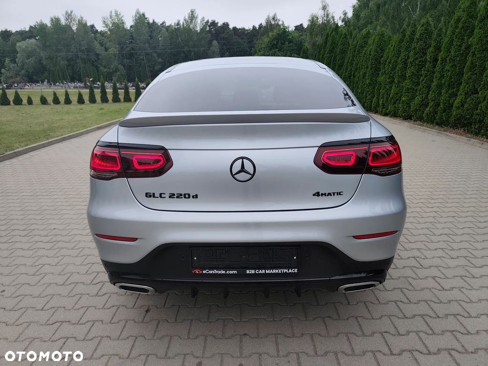 Mercedes-Benz GLC 220 d 4Matic 9G-TRONIC AMG Line Plus - 6