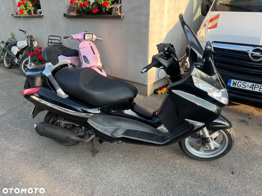 Piaggio X8 - 4