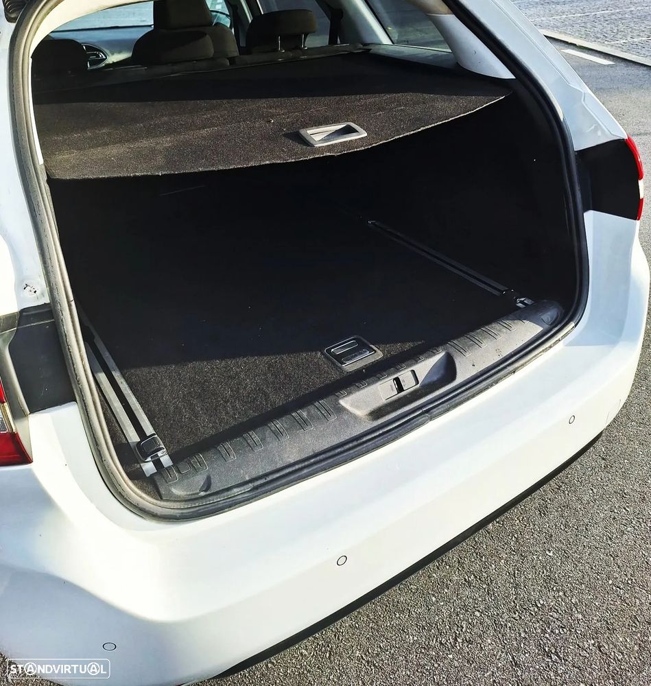 Peugeot 308 SW 1.6 e-HDi Allure J17 - 11
